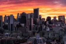 麻豆传媒有app吗-——聚光灯下的虚假海市蜃楼，解析当红关键词麻豆传媒APP的真相